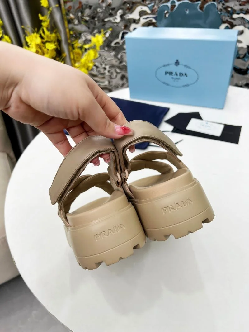 Prada Slippers Vibrant 34551
