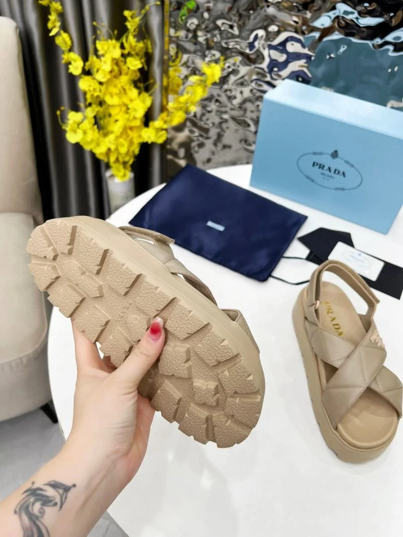 Prada Slippers Vibrant 34551