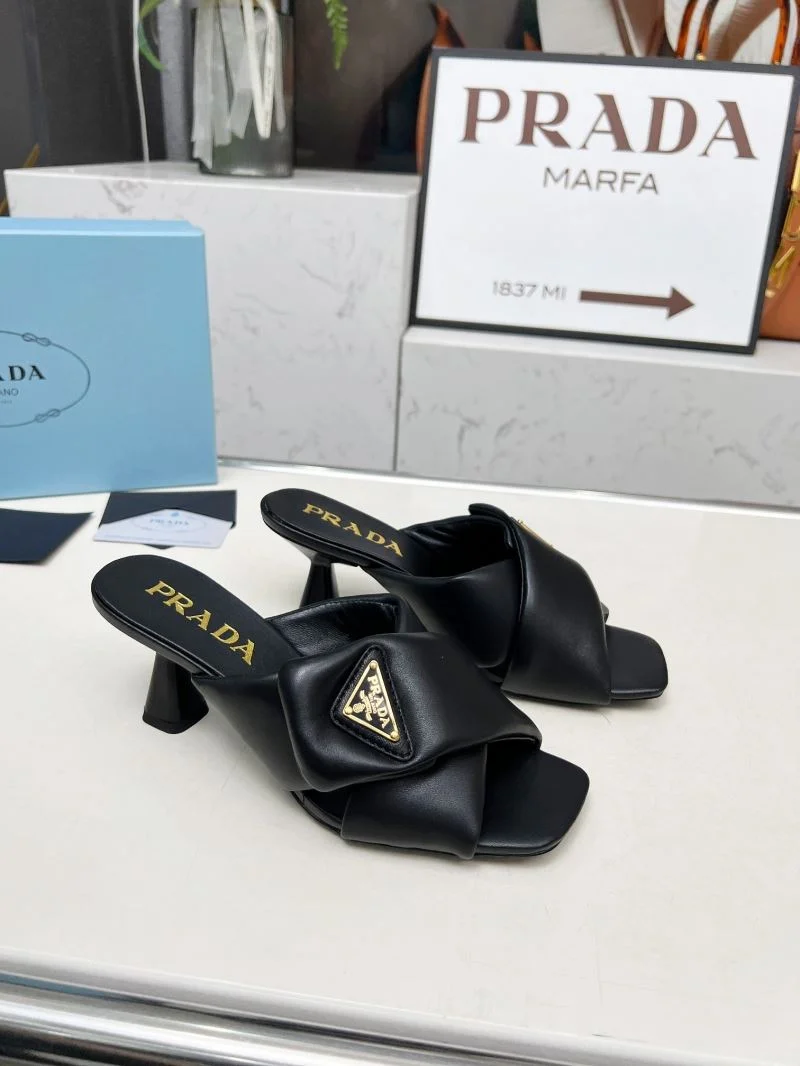 Prada Slippers Comfortable 34520