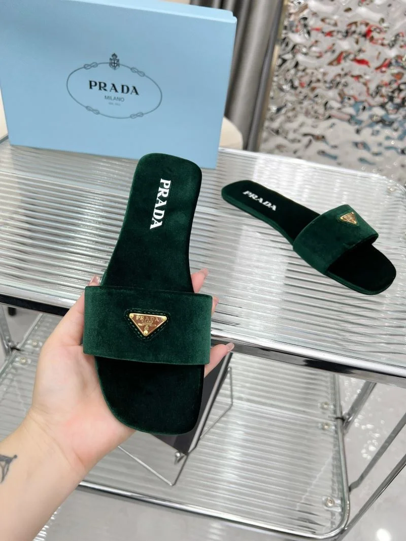 Prada Slippers Casual 34523