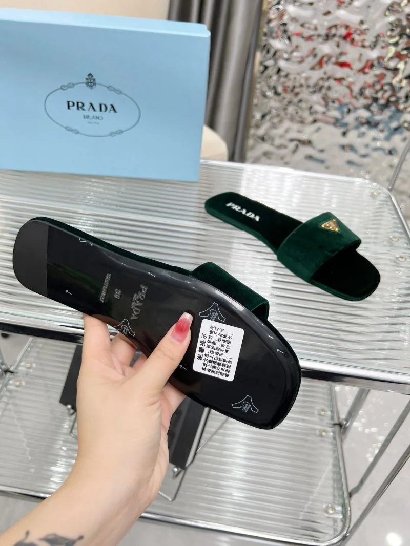 Prada Slippers Casual 34523
