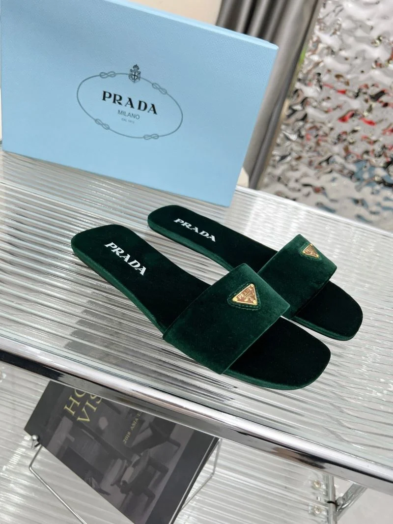 Prada Slippers Casual 34523