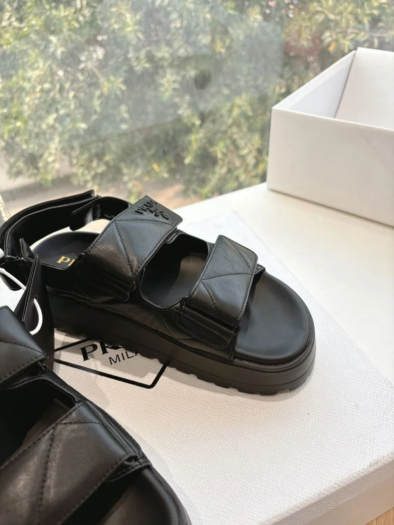 Prada Slippers MoistureWicking 34522