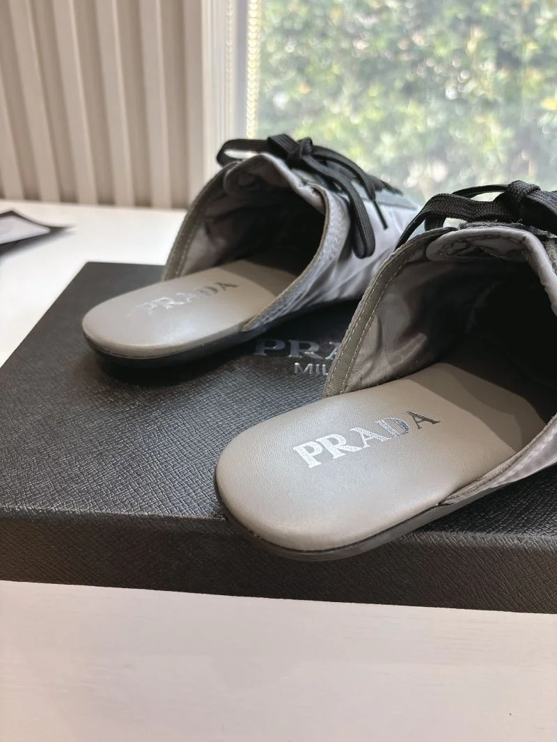 Prada Slippers Breathable 34514