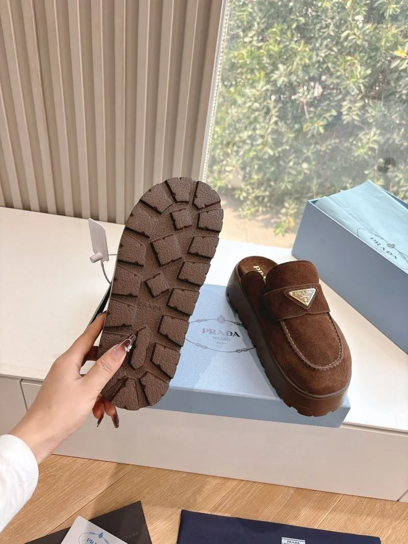 Prada Slippers EasyMatch 34511
