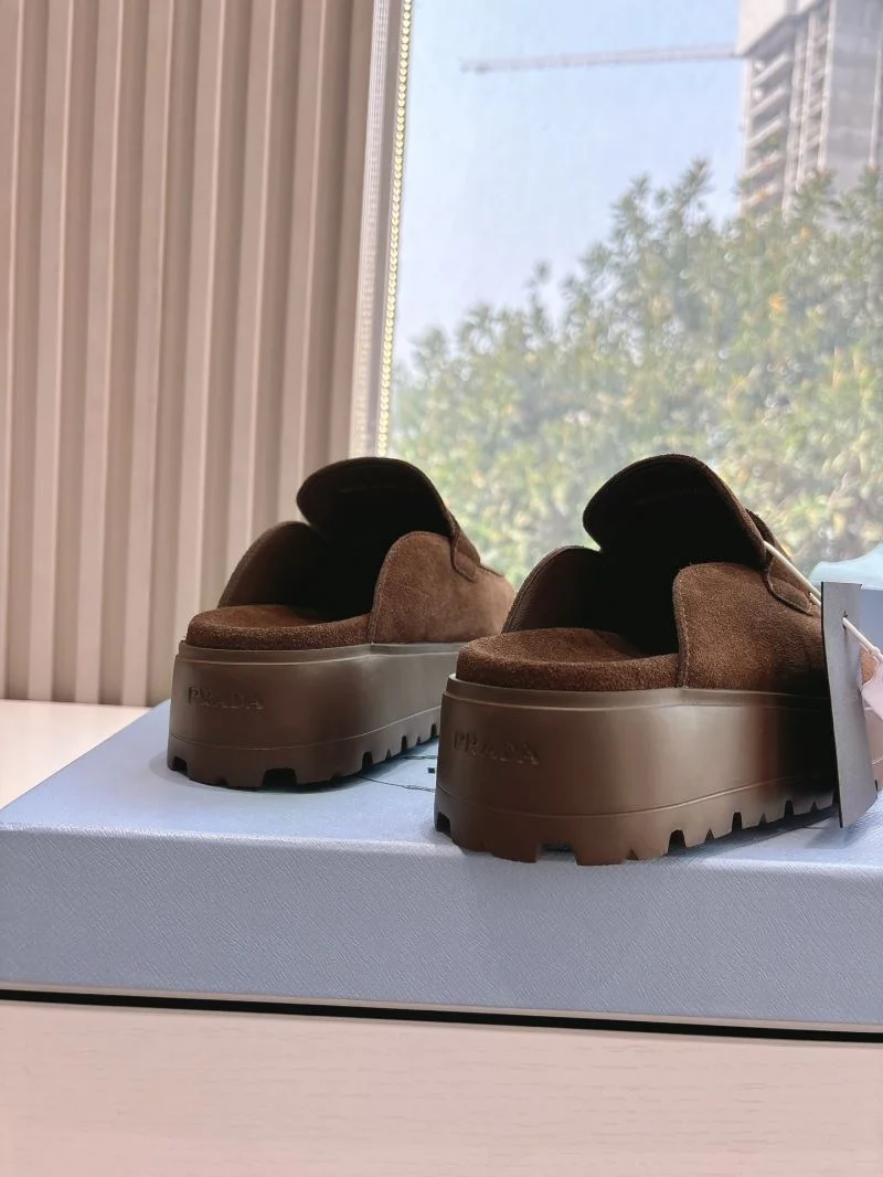 Prada Slippers EasyMatch 34511