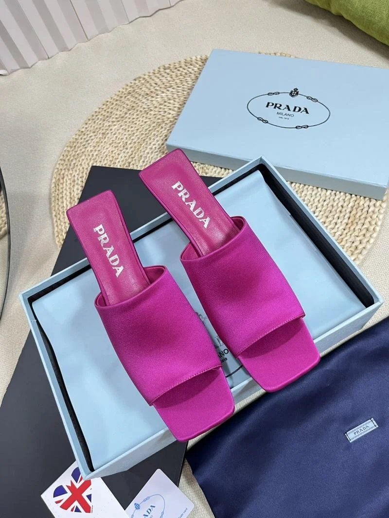 Prada Slippers Premium 34507