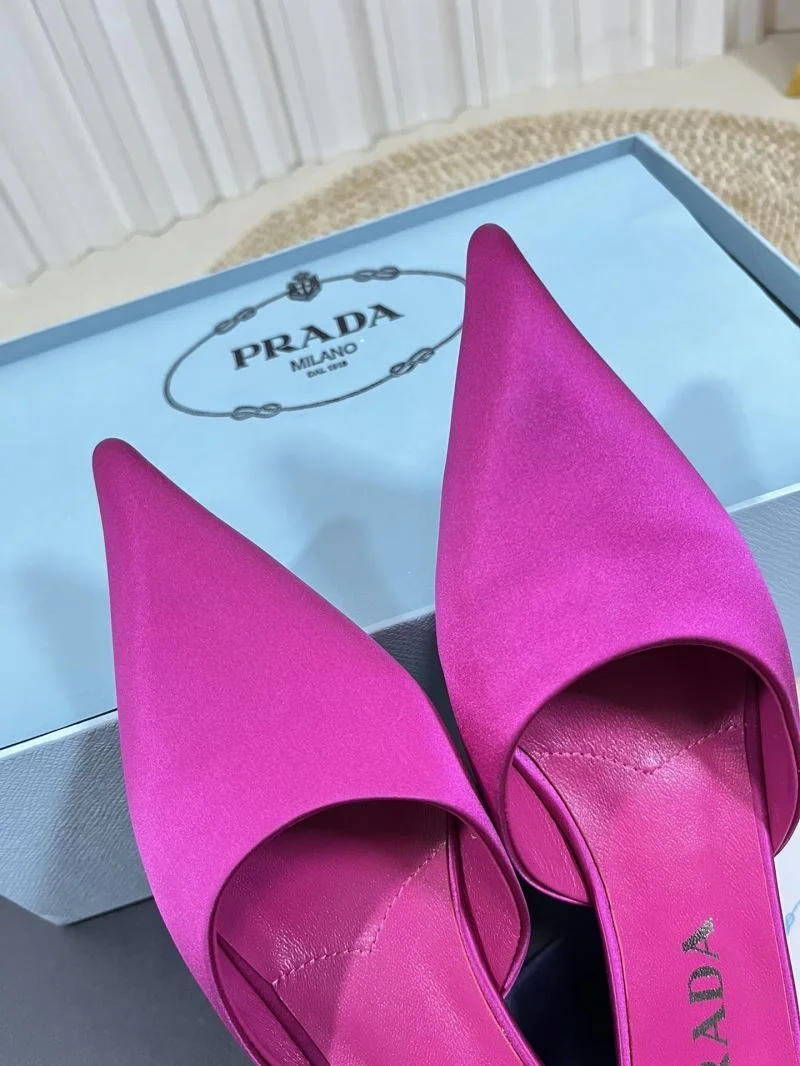 Prada Slippers ModernLook 34480