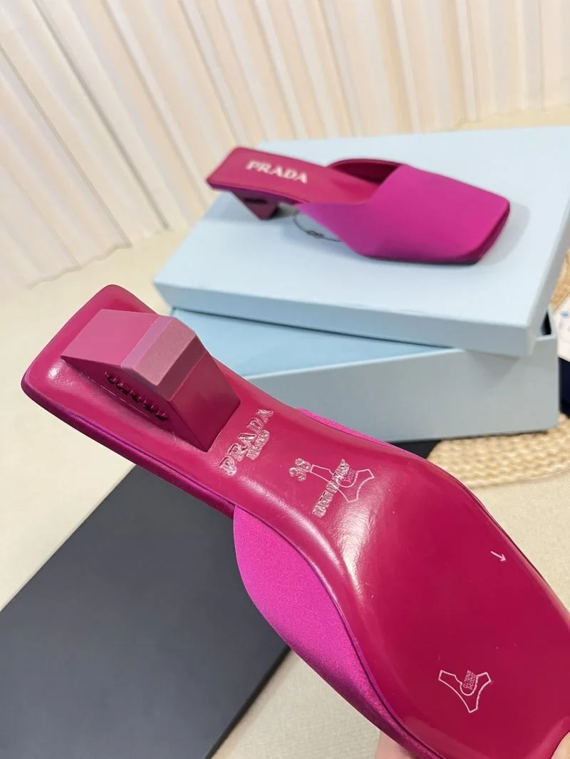 UrbanStyle Prada Slippers 34473