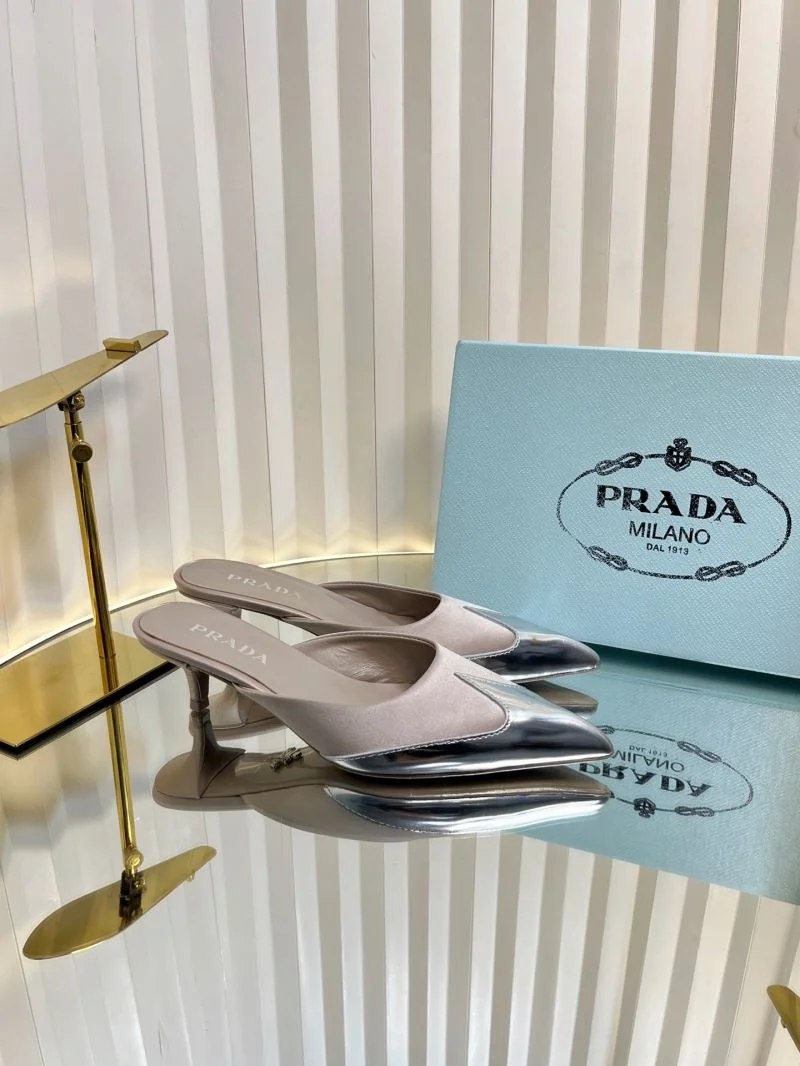 Prada Slippers Trendsetting 34471