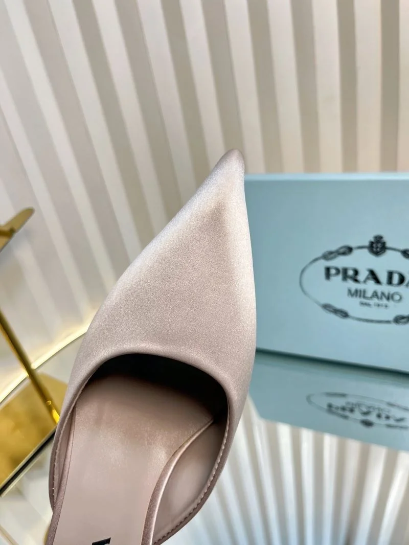EasyMatch Prada Slippers 34458
