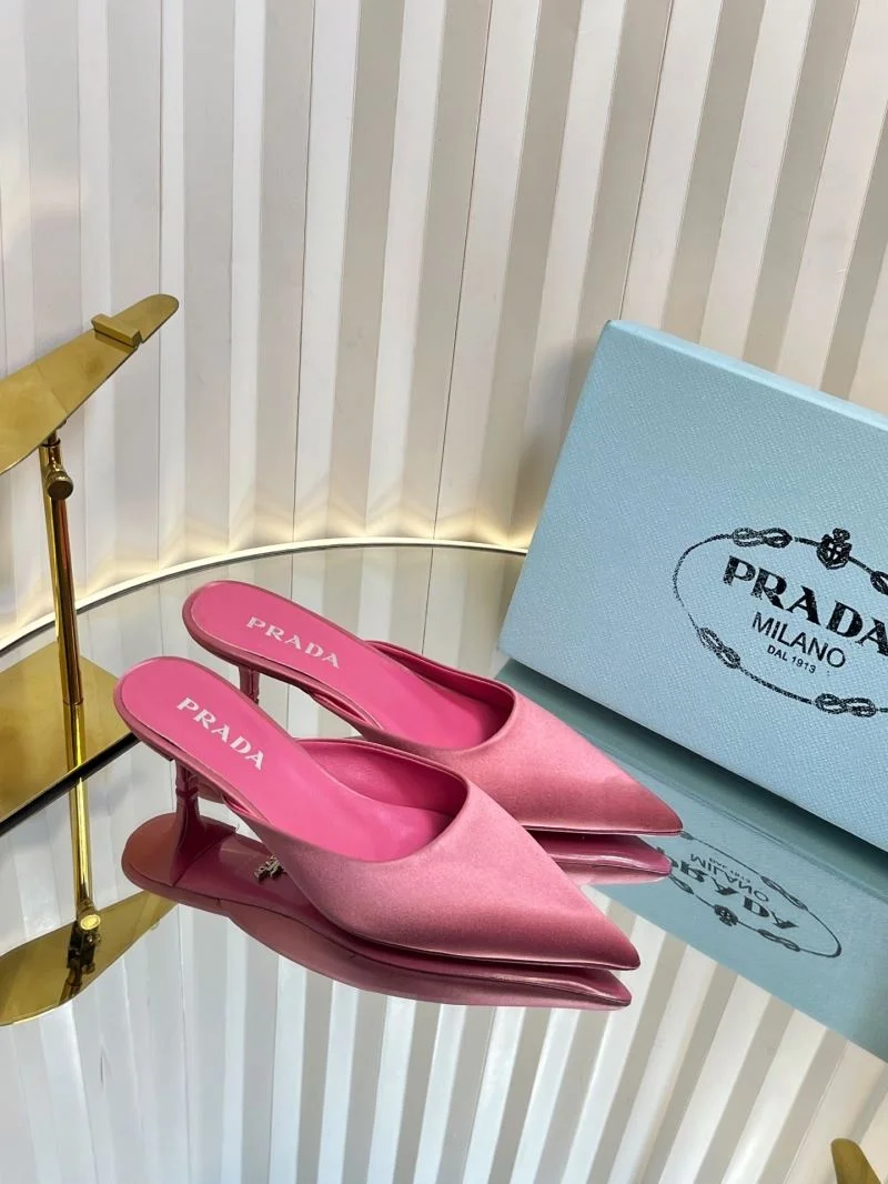Prada Slippers Unique 34475