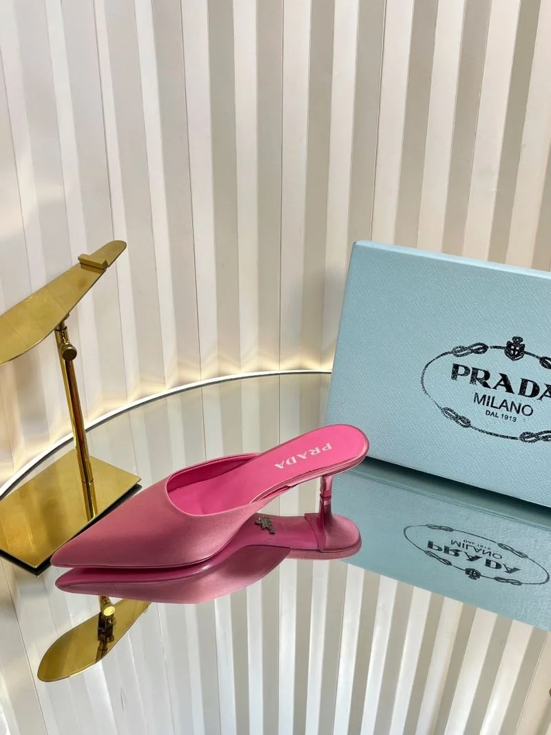 Prada Slippers Unique 34475