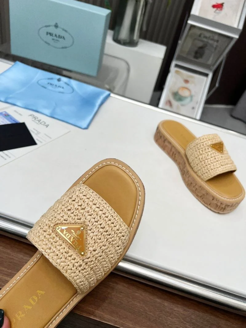 Breathable Prada Slippers 34453