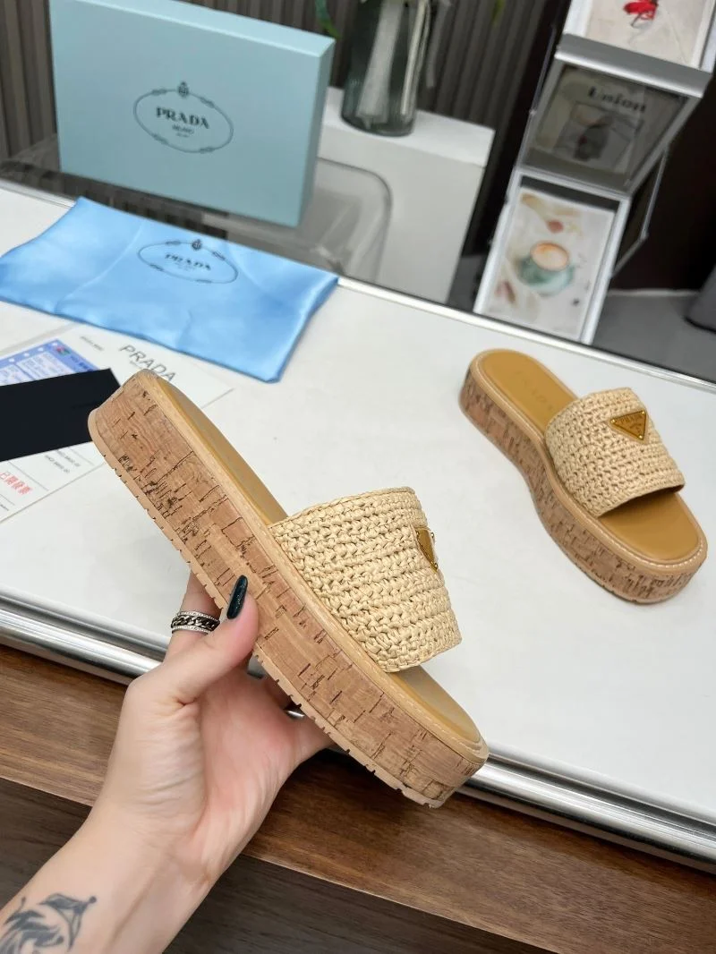 Breathable Prada Slippers 34453