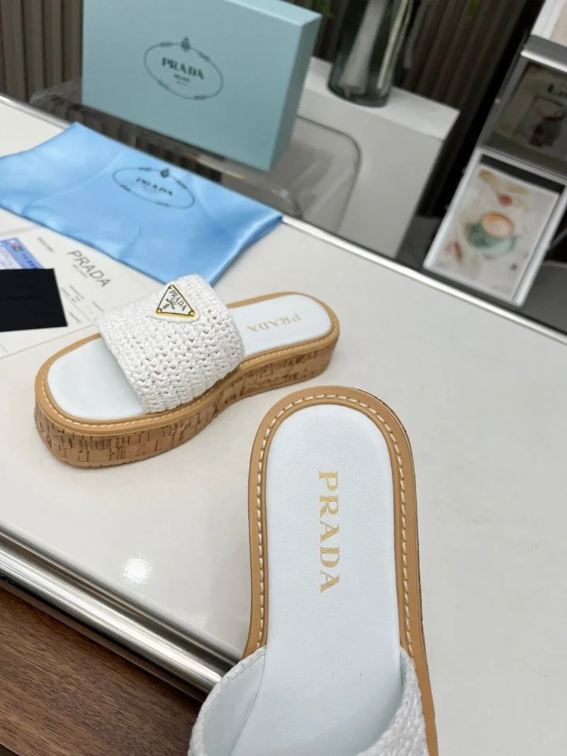 Breathable Prada Slippers 34455