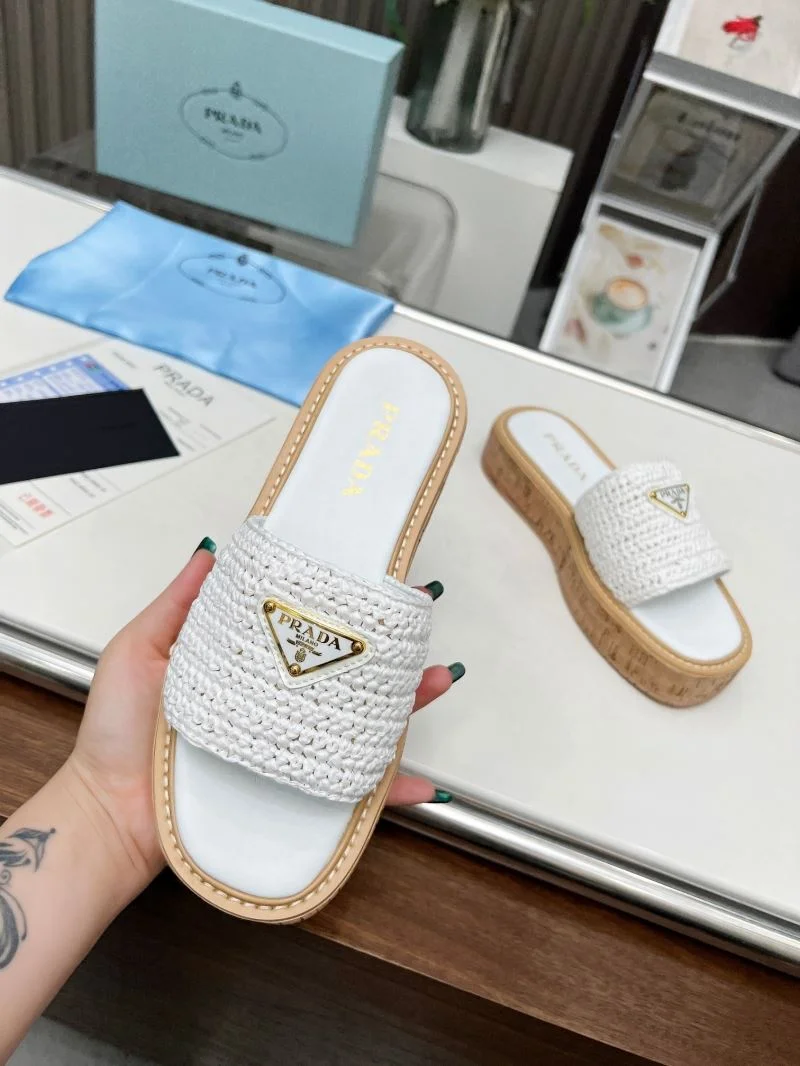 Breathable Prada Slippers 34455
