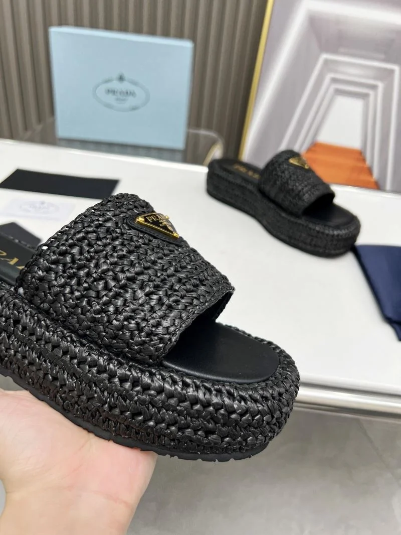 Breathable Prada Slippers 34454