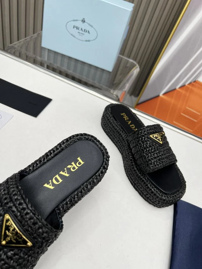 Breathable Prada Slippers 34454