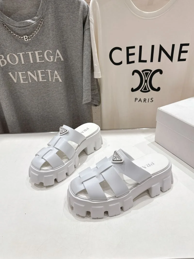 Prada Slippers Minimalist 34451