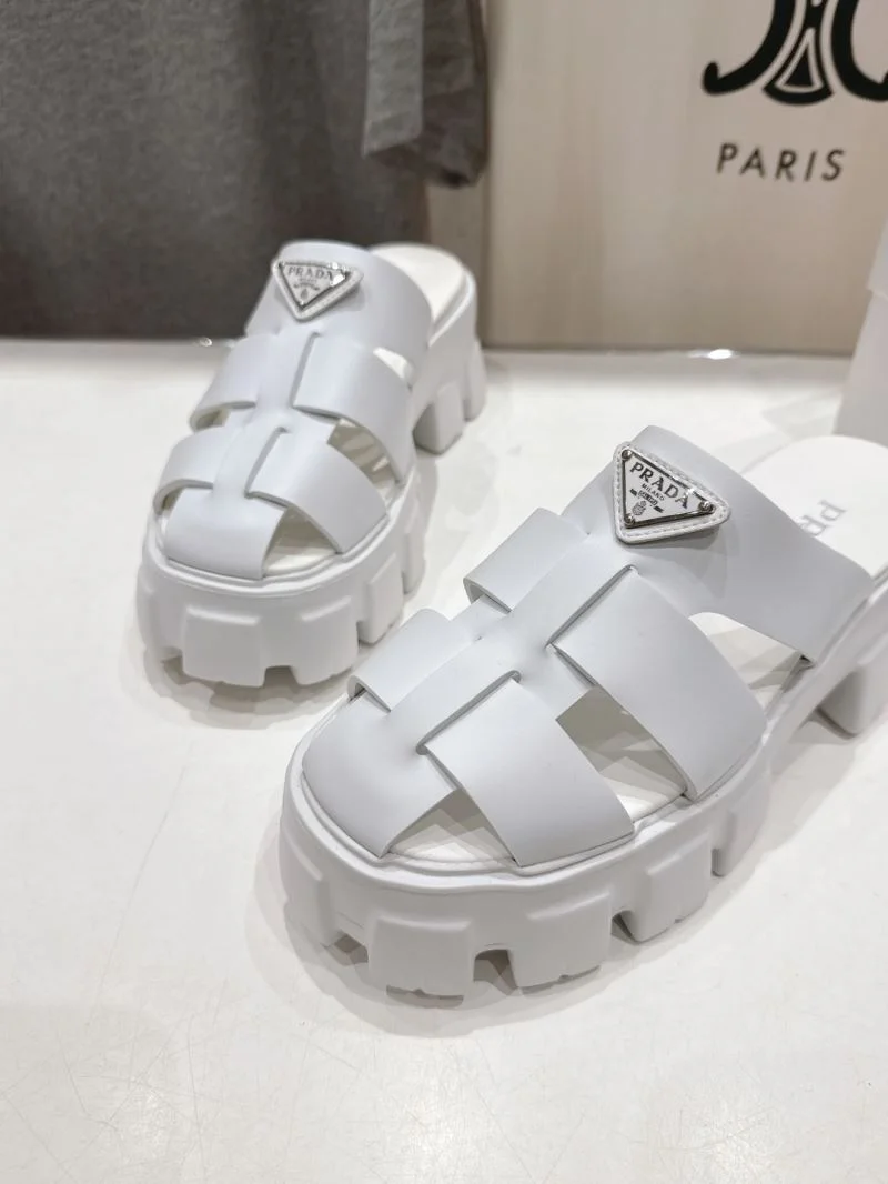 Prada Slippers Minimalist 34451