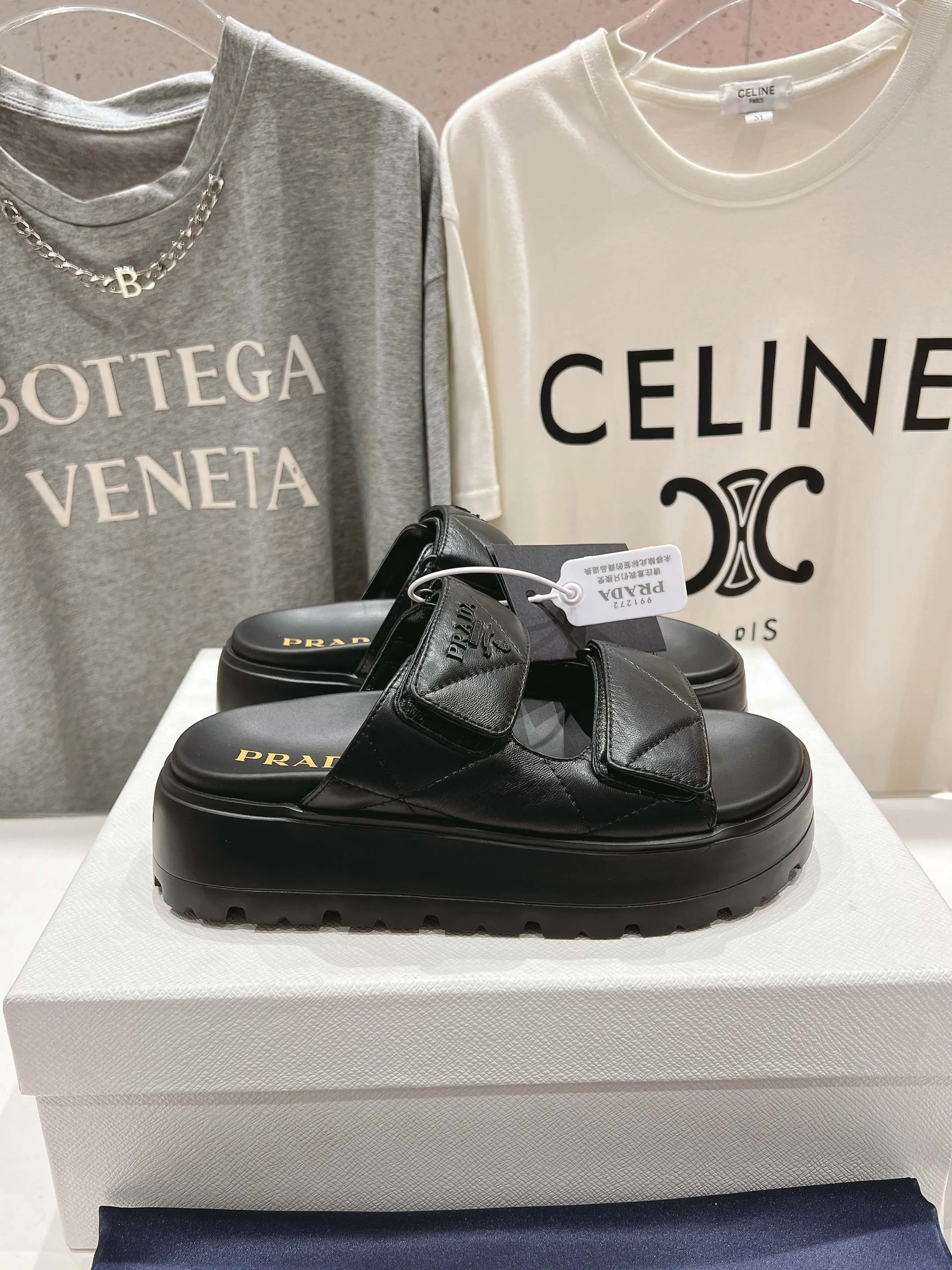 Prada Slippers DailyWear 34066