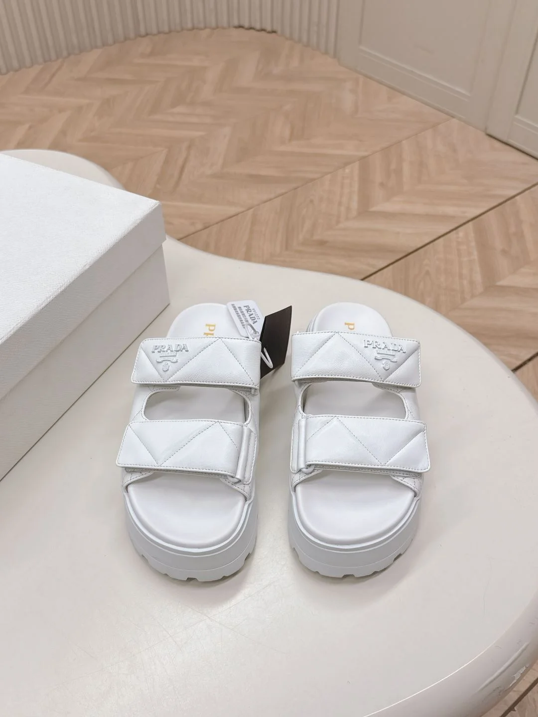 Durable Prada Slippers 34062