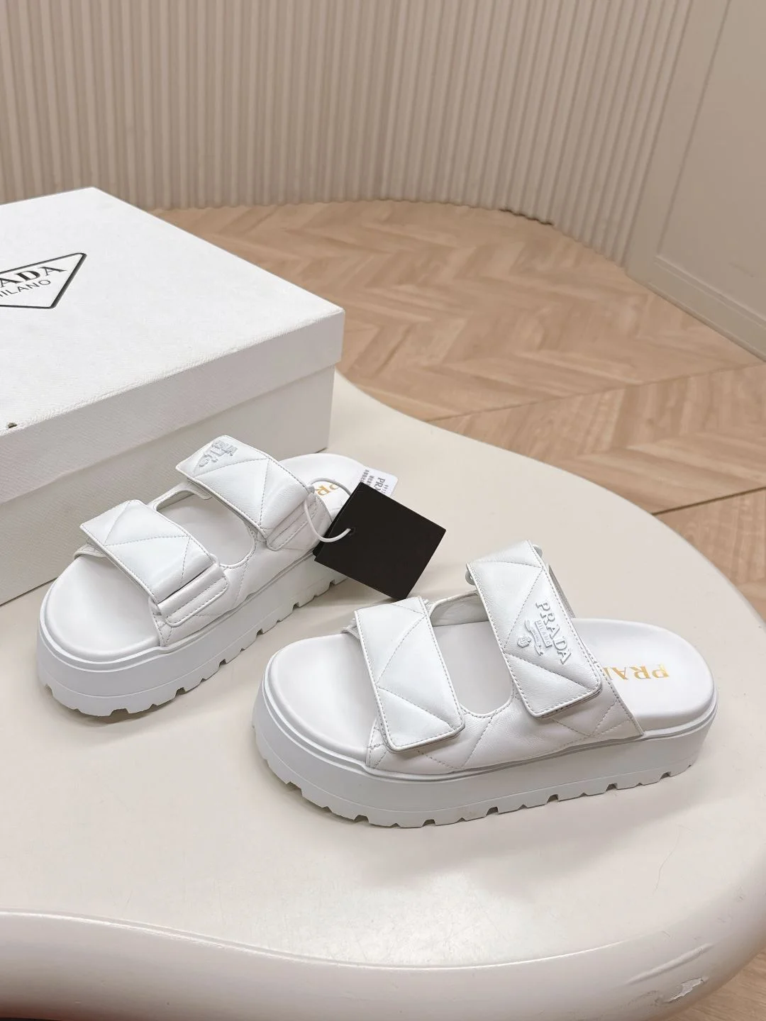 Durable Prada Slippers 34062