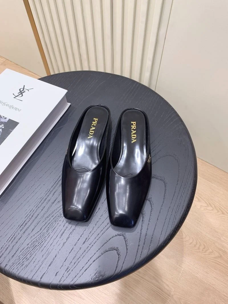 Prada Slippers Comfortable 34040
