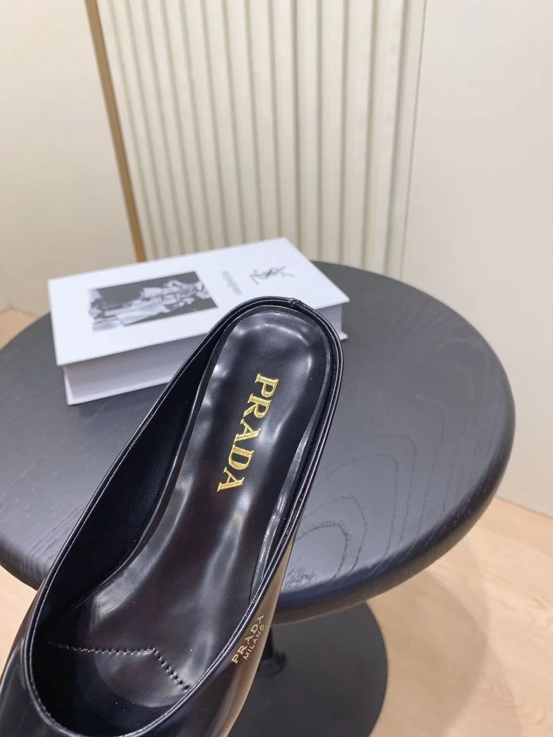Prada Slippers Comfortable 34040