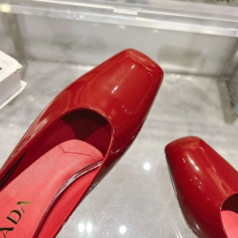 Prada Slippers Packable 34051