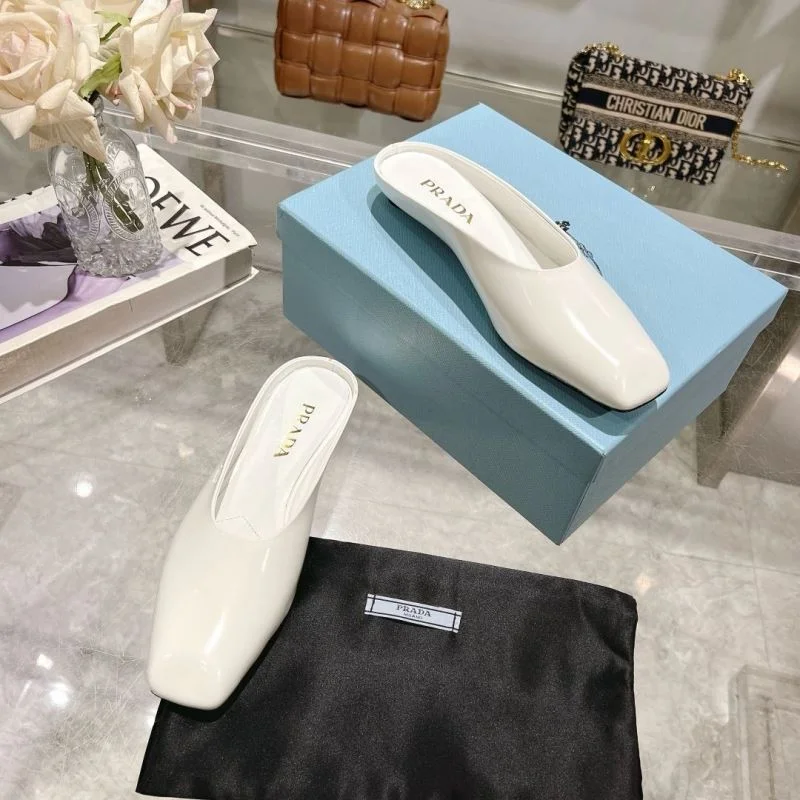Flexible Prada Slippers 34058