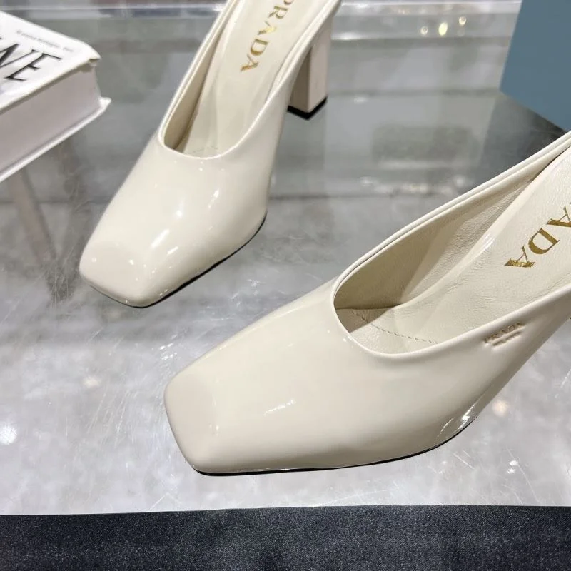 Prada Slippers Lightweight 34050