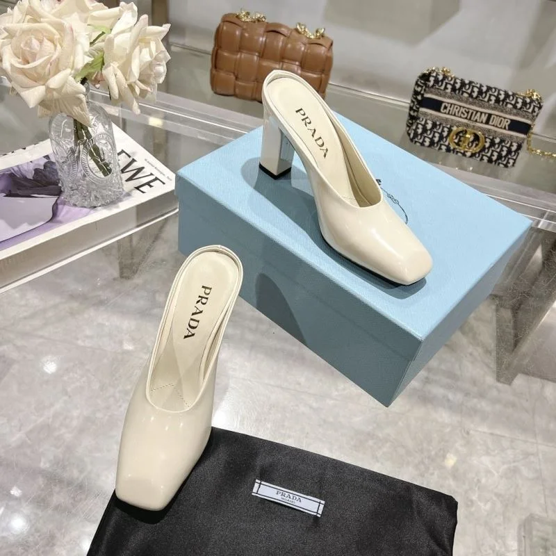 Prada Slippers Lightweight 34050