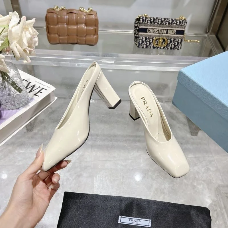 Prada Slippers Lightweight 34050