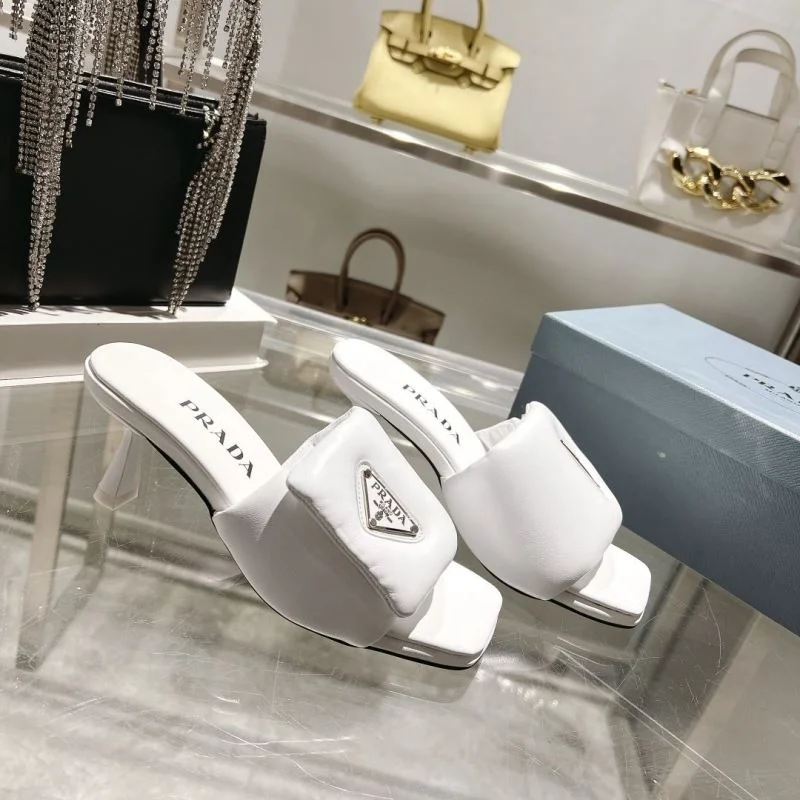 Prada Slippers Elegant 34031