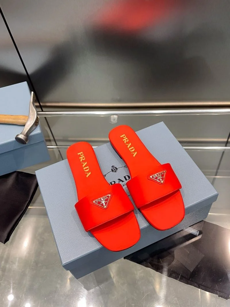 Prada Slippers Durable 34028