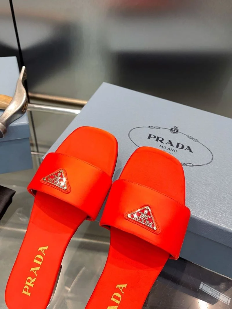 Prada Slippers Durable 34028