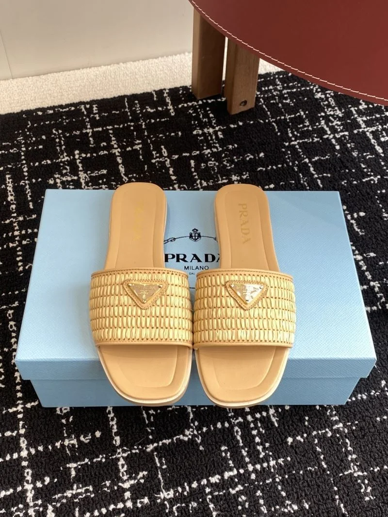 Prada Slippers Trendsetting 34025