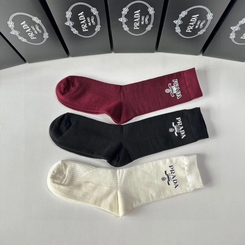 Prada Socks Comfortable 273461