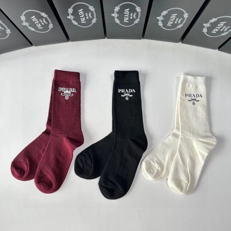 Prada Socks Comfortable 273461