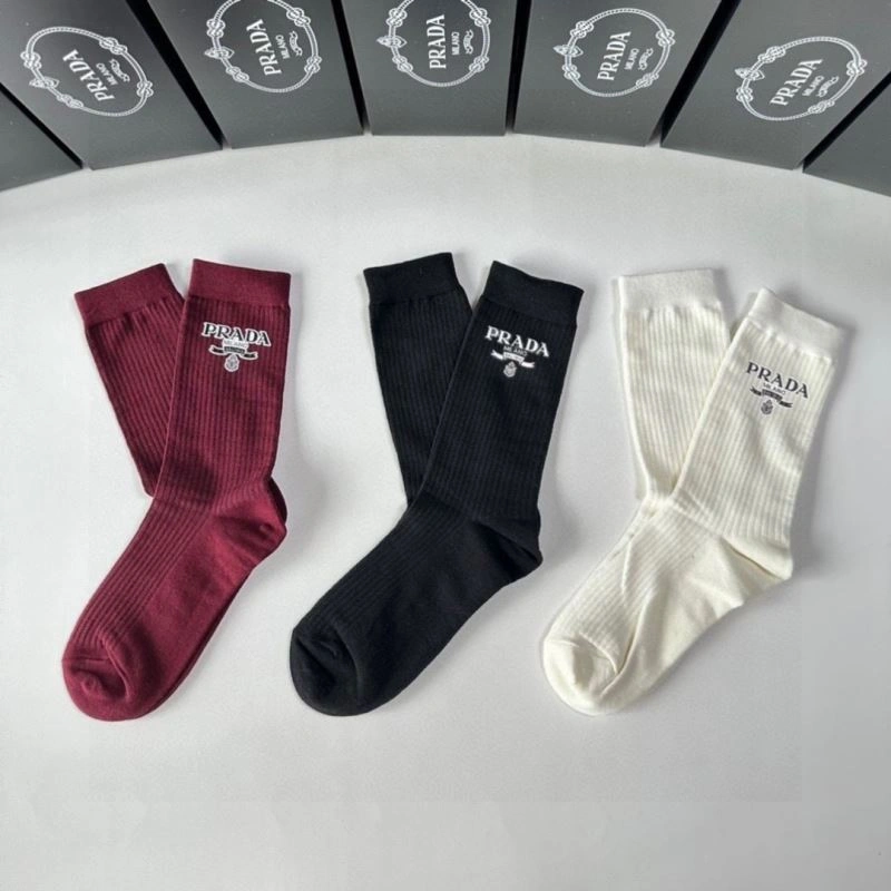 Prada Socks Comfortable 273461