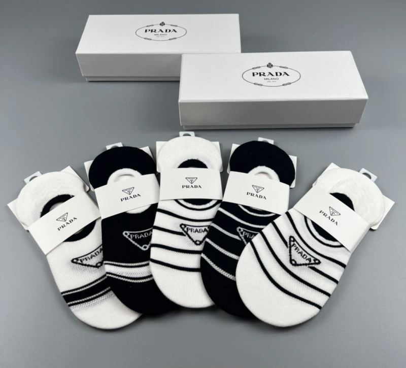 Prada Socks Unisex 274569