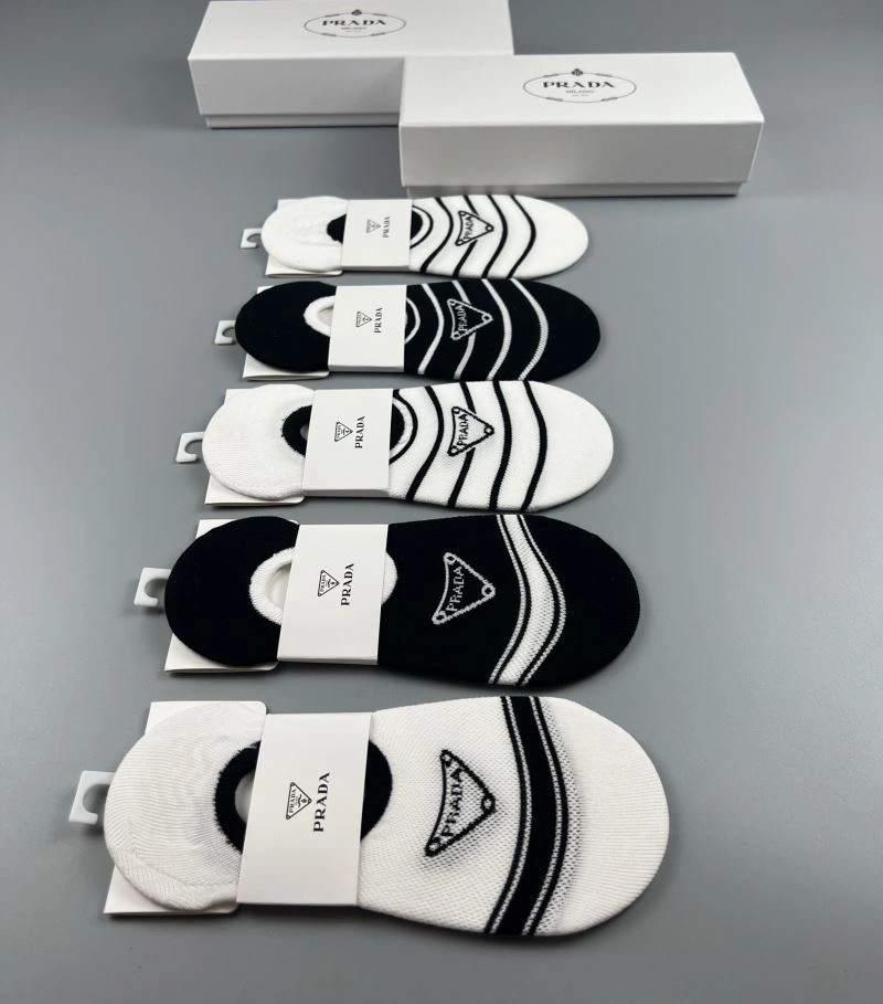 Prada Socks Unisex 274569