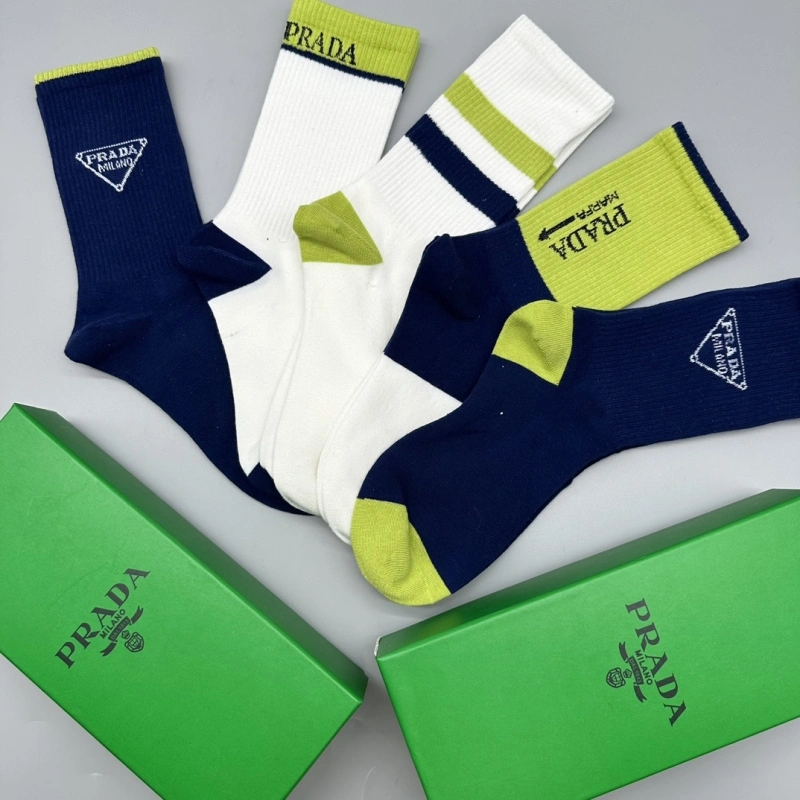 Sporty Prada Socks 274114