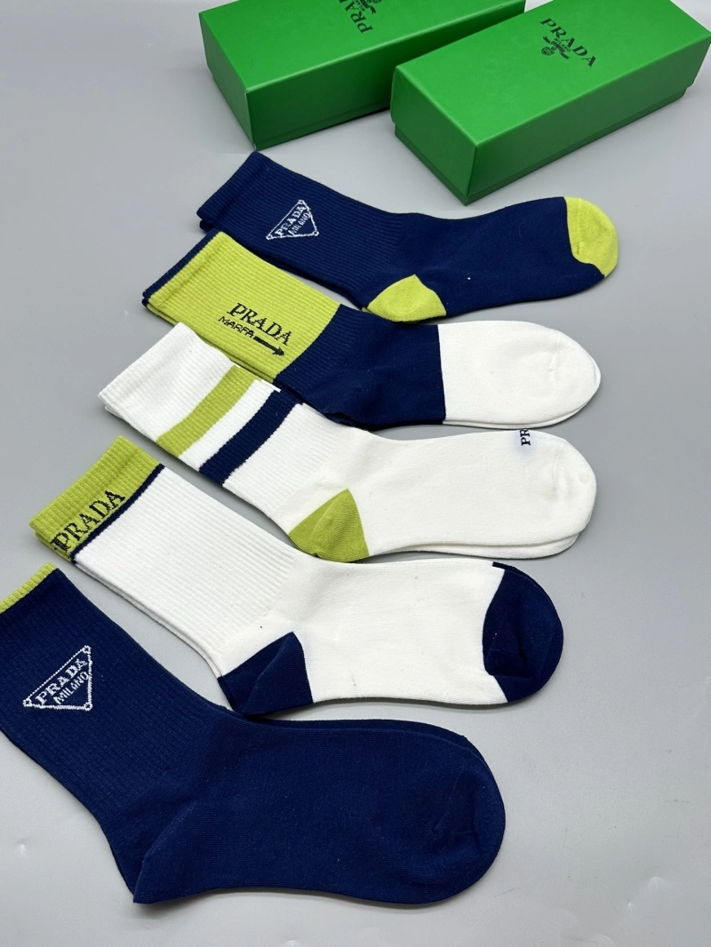 Sporty Prada Socks 274114