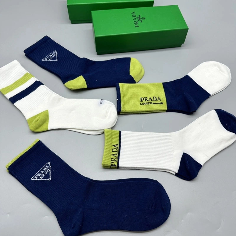 Sporty Prada Socks 274114