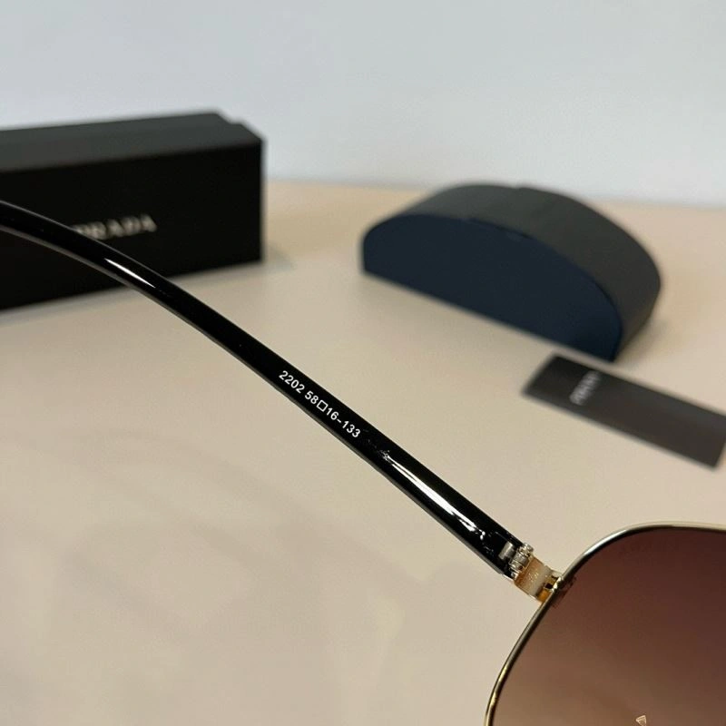 Prada Sunglasses OdorResistant 281952