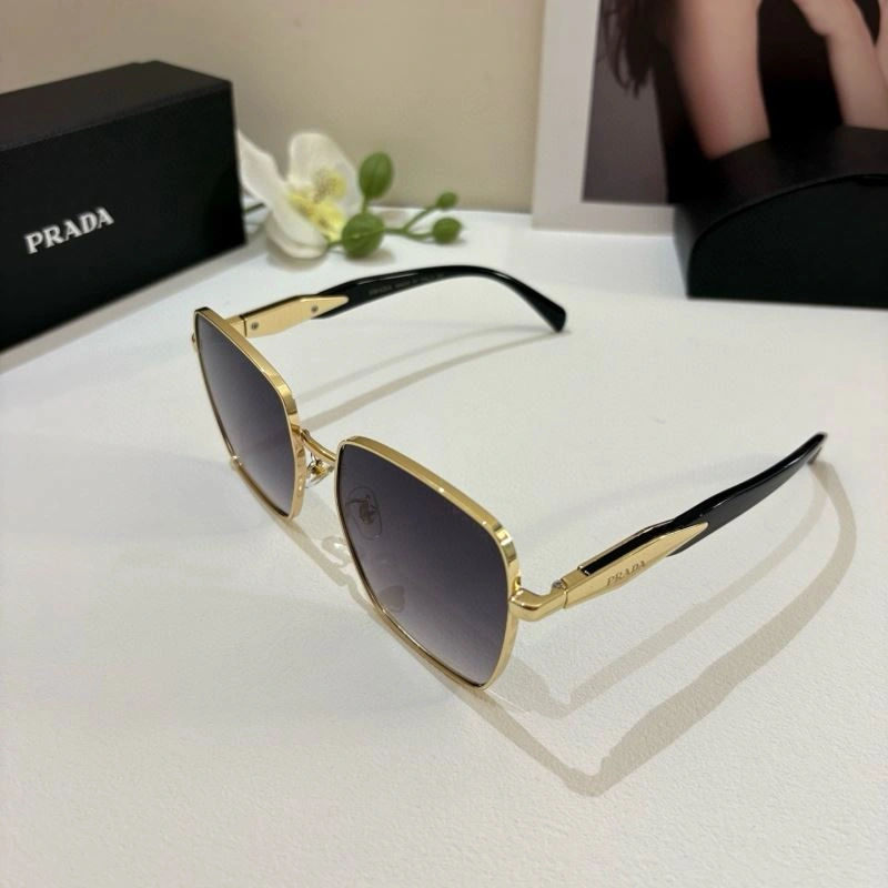 Lightweight Prada Sunglasses 281941