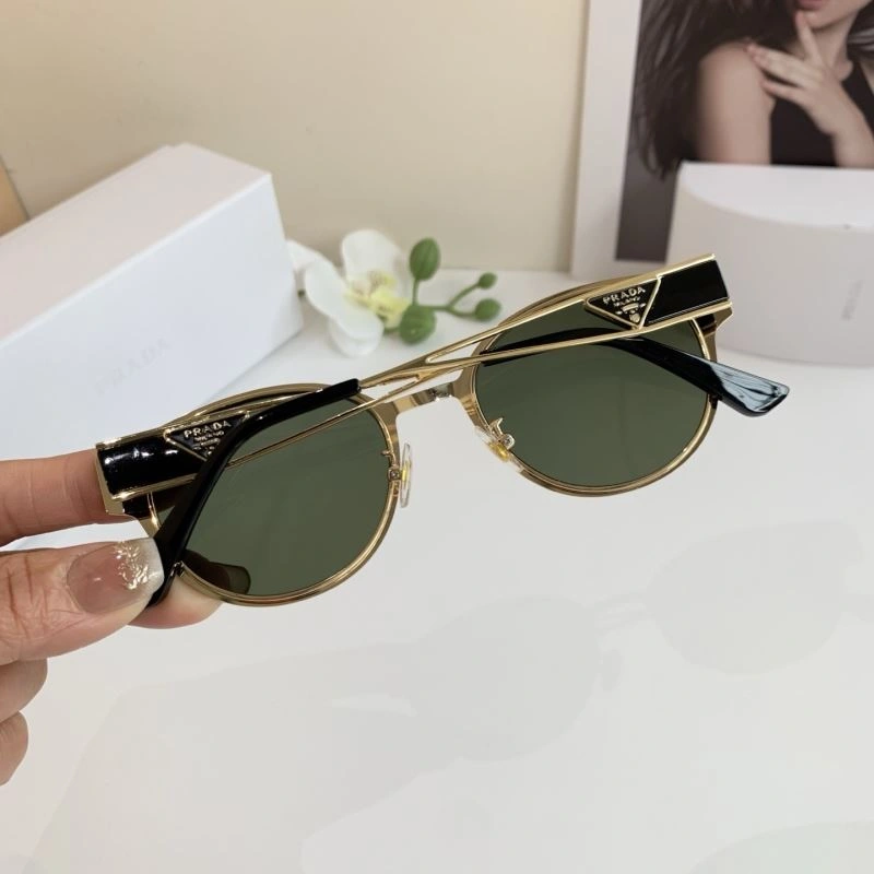 EyeCatching Prada Sunglasses 281950